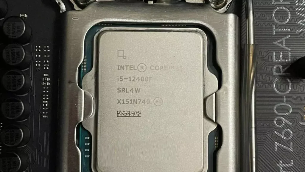 سی پی یو Intel Core i5-12400F