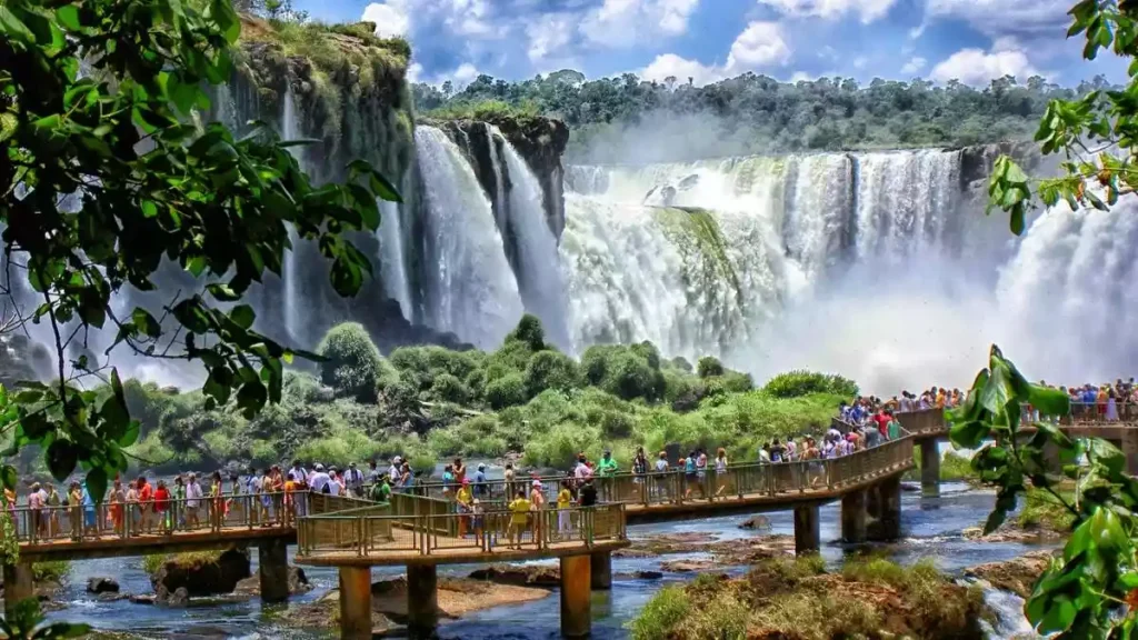 آبشارهای ایگواز، آرژانتین و برزیل (Iguazu Falls)