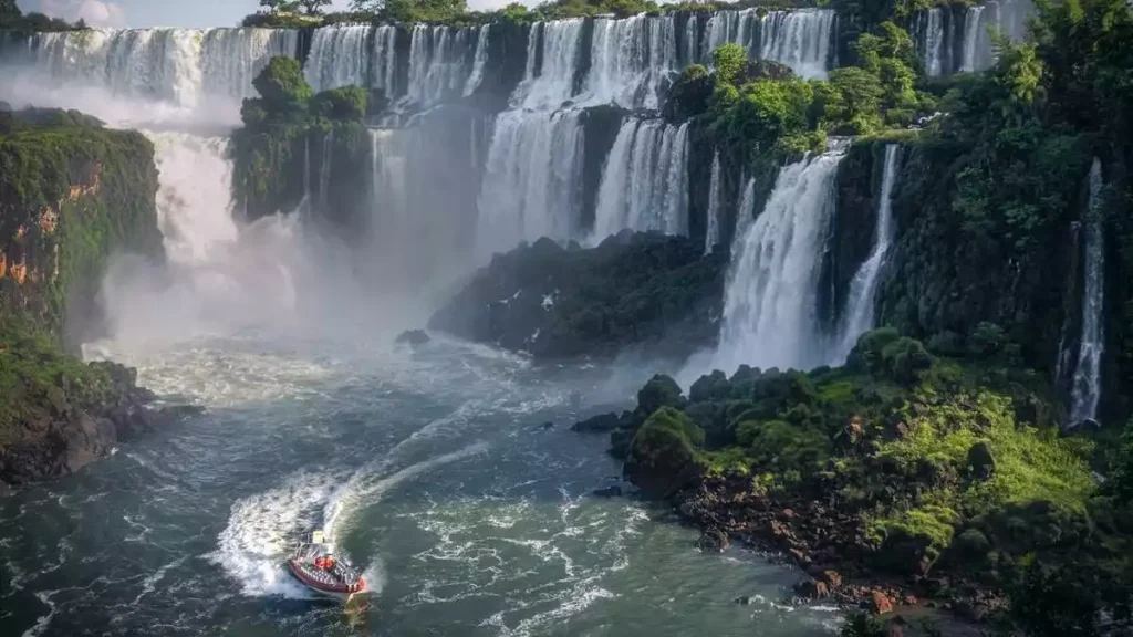 بزرگترین آبشار آرژانتین و برزیل-ایگواز