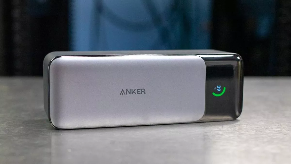 پاوربانک انکر برای گیمرها (Anker 737)